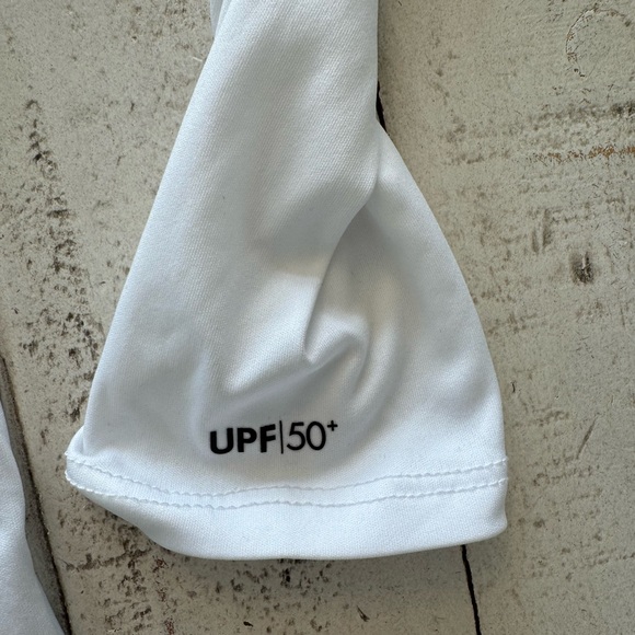 Hurley Long Sleeve Rash Guard Swim Top White - Picture 6 of 8